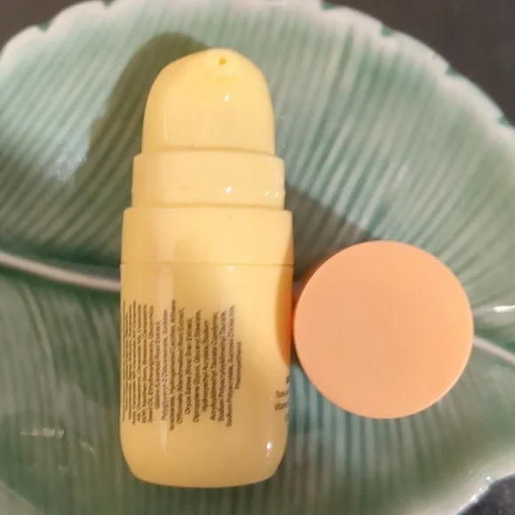 Tone & Texture Serum - Picture 3 of 3